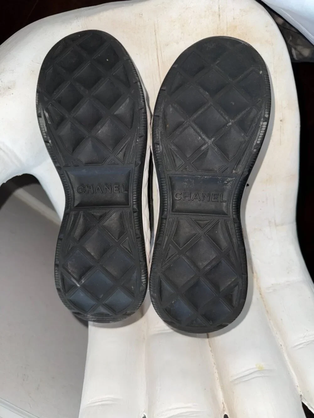Chanel G35617 Black Gold CC Sneakers EU 38 Quilted Sole